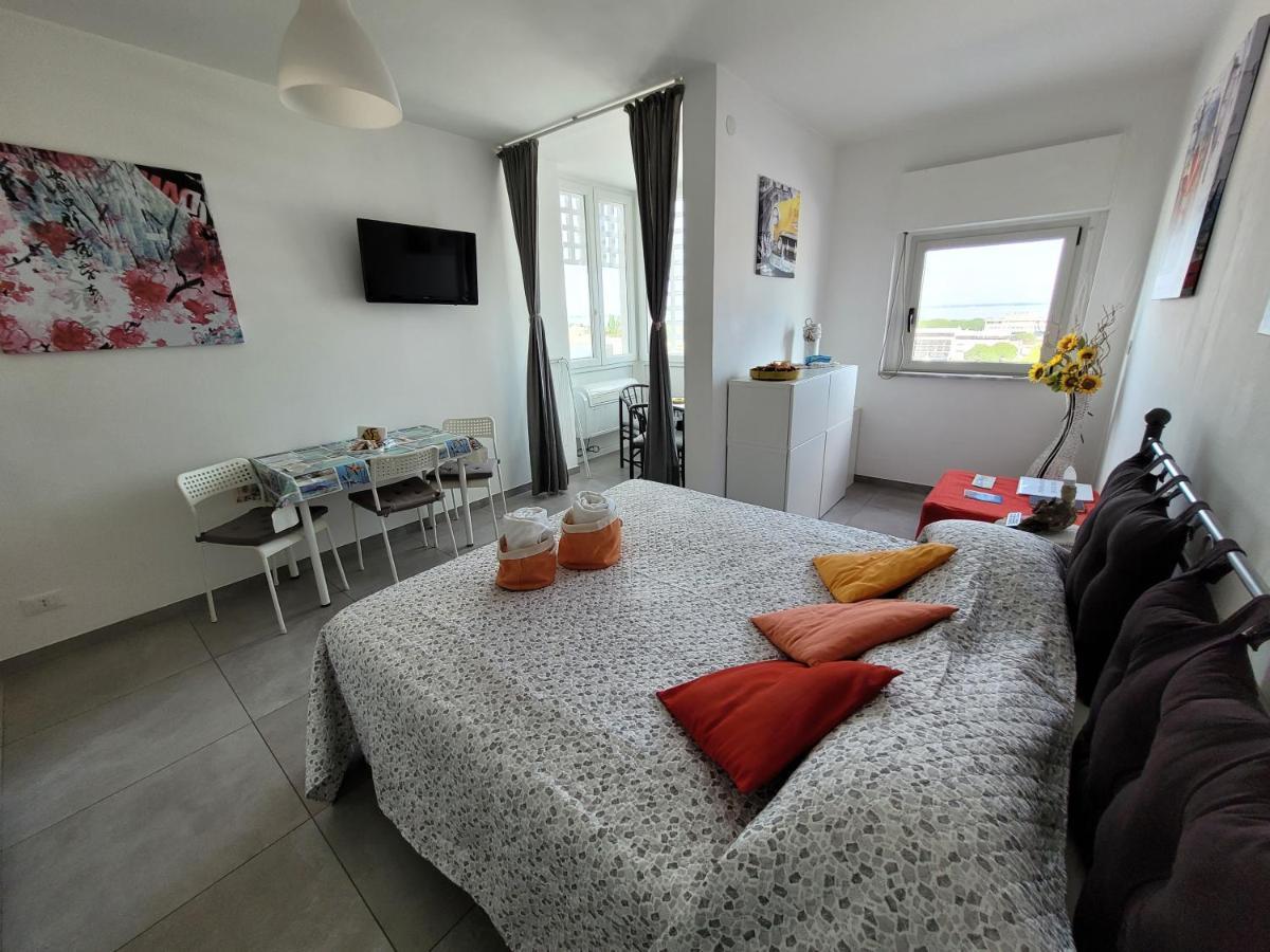 Rosato 2 Sea View Apartment Lignano Sabbiadoro Ngoại thất bức ảnh