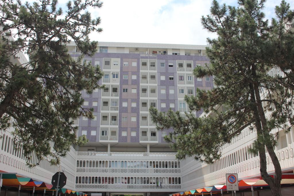 Rosato 2 Sea View Apartment Lignano Sabbiadoro Ngoại thất bức ảnh