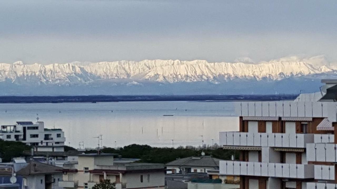 Rosato 2 Sea View Apartment Lignano Sabbiadoro Ngoại thất bức ảnh